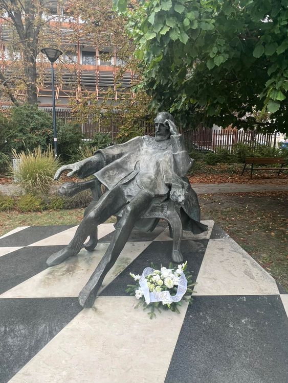 Koszorúzás