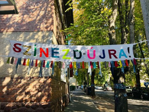 Színezd újra – közösségben, szeretettel!